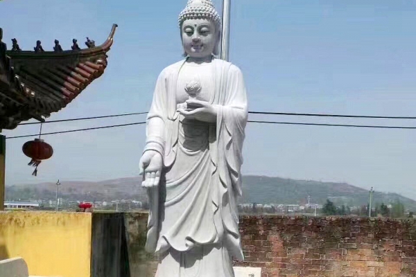 Buddha statue carving